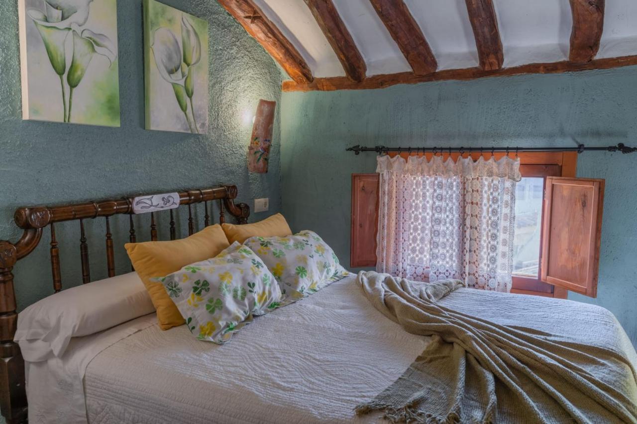 אלצ'ה דה לה סיירה Casa Rural La Tahona מראה חיצוני תמונה